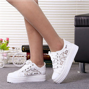 Summer Women Shoes Casual Cutouts Lace Canvas Shoes Hollow Floral Breathable Platform Flat Shoe White Black